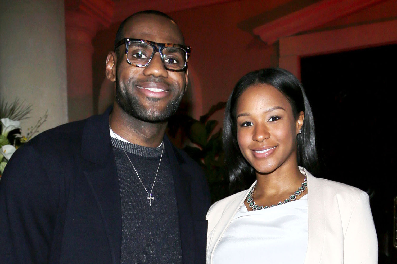 Photos: LeBron James & Wife Savannah Celebrate Lakers Deal With Amazing ...