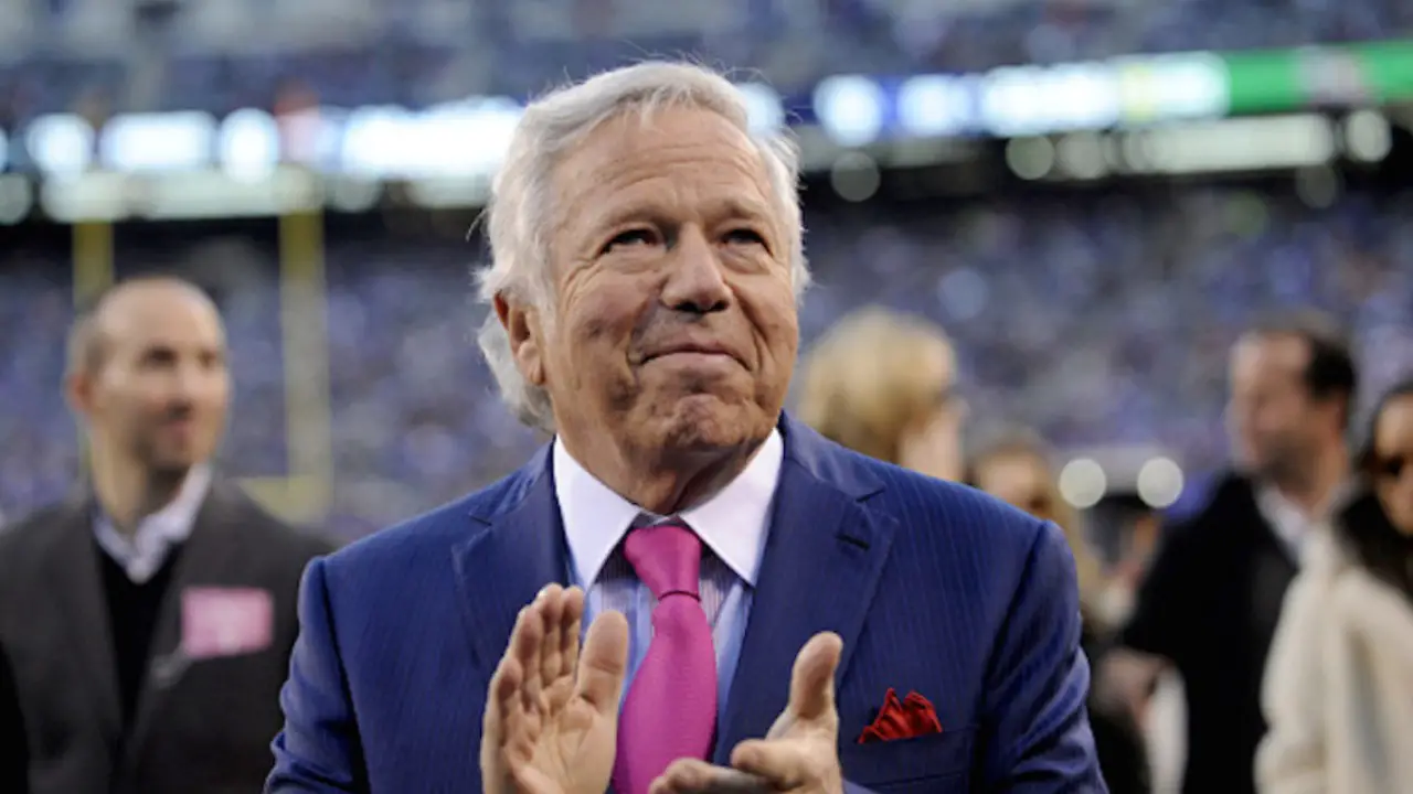 Robert Kraft Prepares Amazing Surprise For Kids While Having A Tour At ...