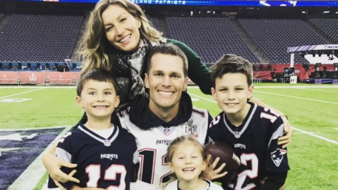 Tom Brady Gives Priceless Response About His Kids Growing Up Around ...