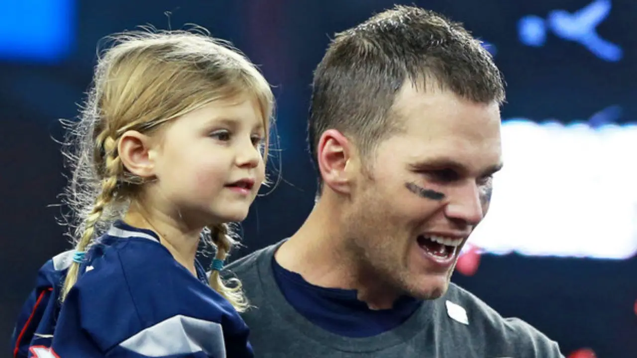 Tom Brady Shares Hilarious Photo Of His ‘Daddy-Daughter’ Time - The ...