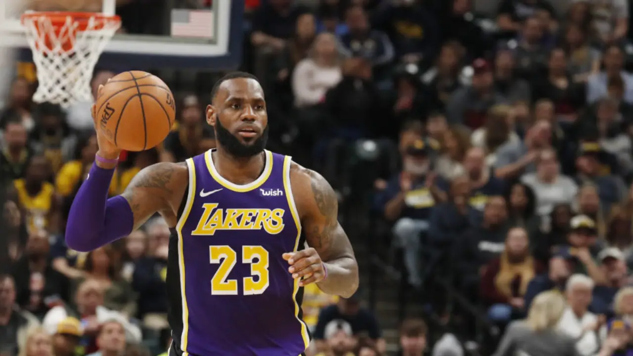Report: Los Angeles Lakers To Change LeBron James’ Position