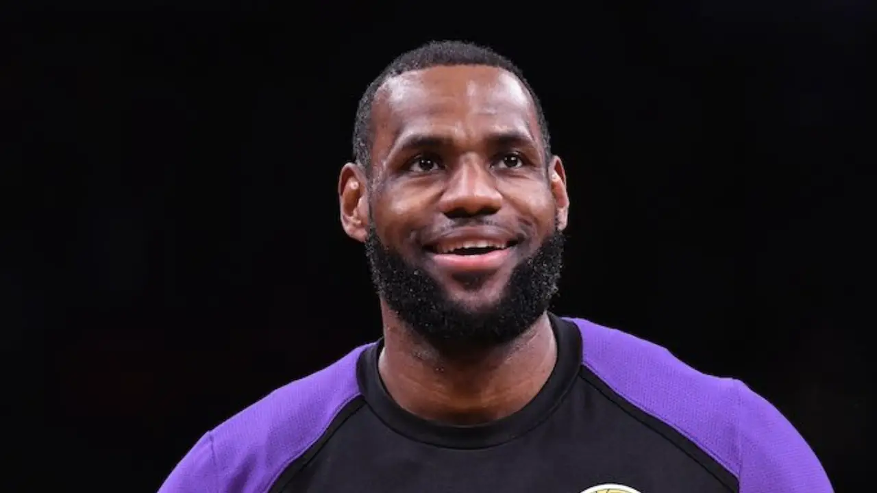 LeBron James Releases New Photo From “Space Jam 2” Set - The Ball Zone