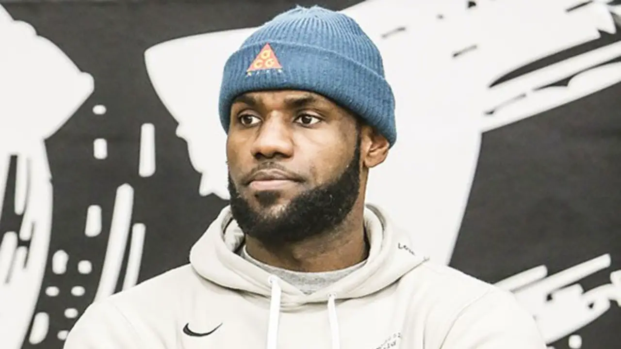 Look: LeBron James Is Nearly Unrecognizable With His ...